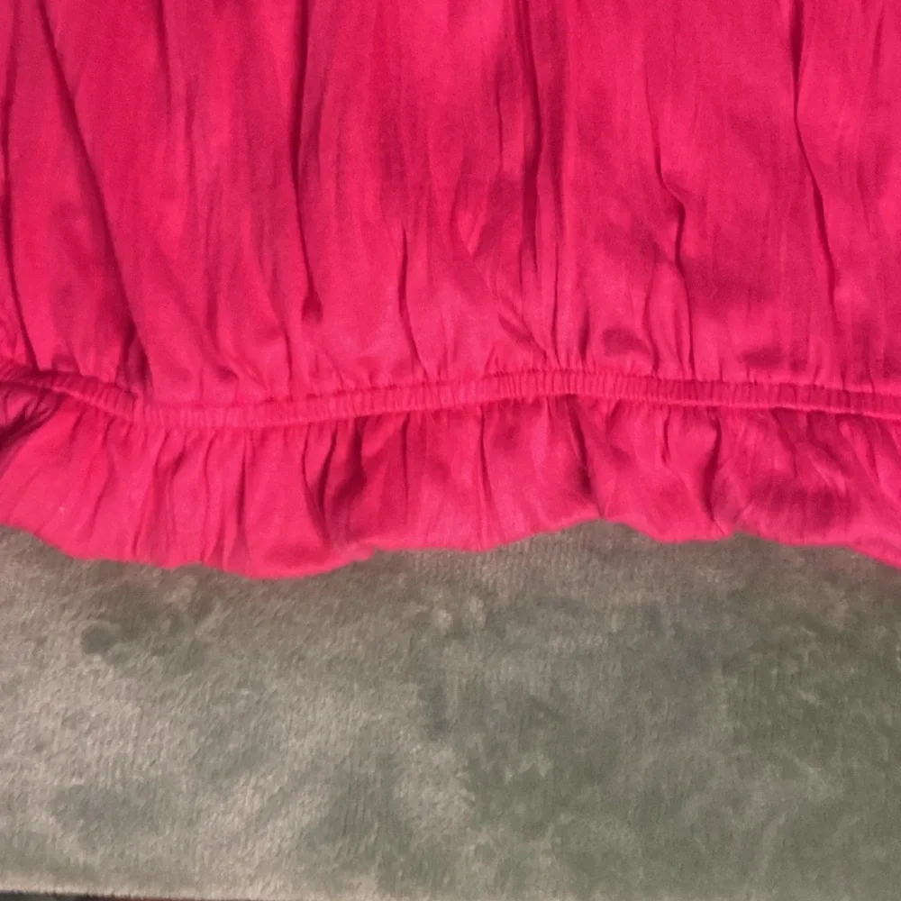 Hot pink ribbed summer blouse! - Picture 3 of 5